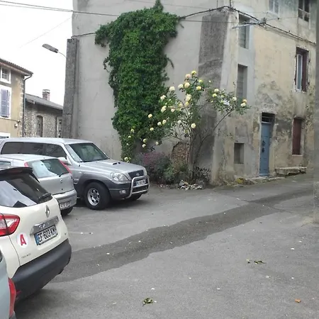 L'emeraude - 1 A 4p - Wifi Fibre - Parking Gratuit * Pont-d'Ain